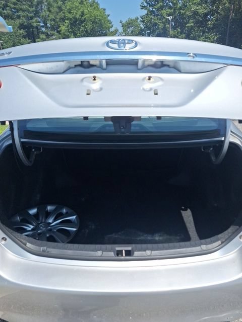 Used 2013 Toyota Corolla LE FWD image 8