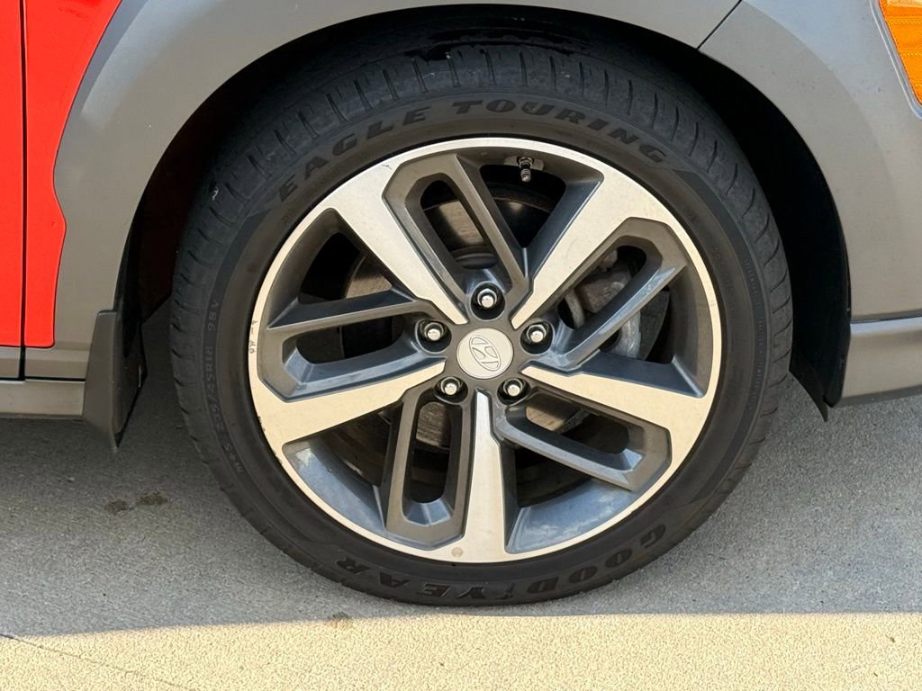 Used 2019 Hyundai Kona Limited image 9