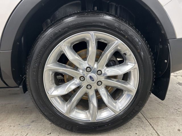 Used 2014 Ford Explorer XLT w/ Equipment Group 202A image 7