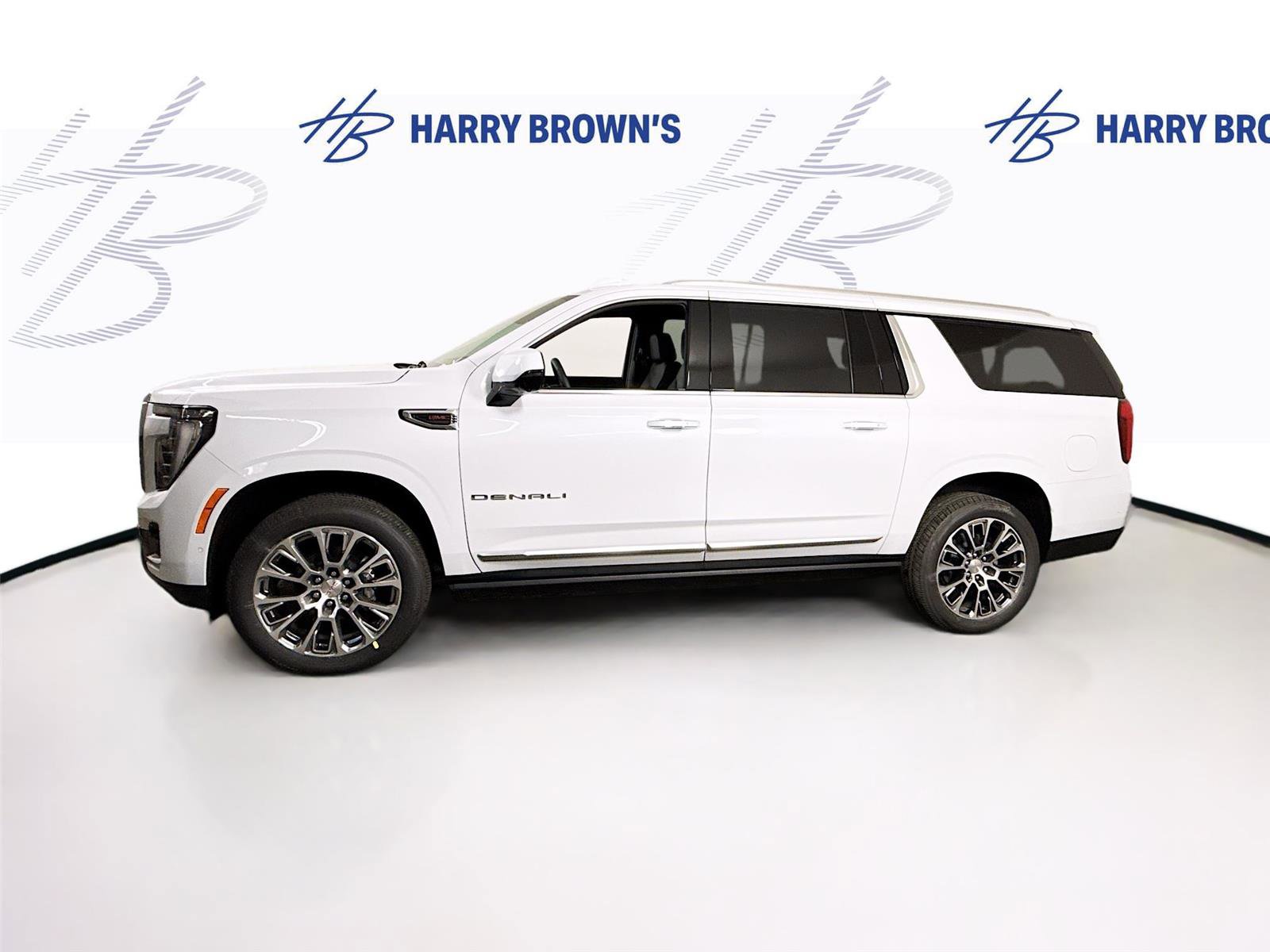 New 2026 GMC Yukon XL Denali w/ Sun & Power Step Package AWD/4WD image 31