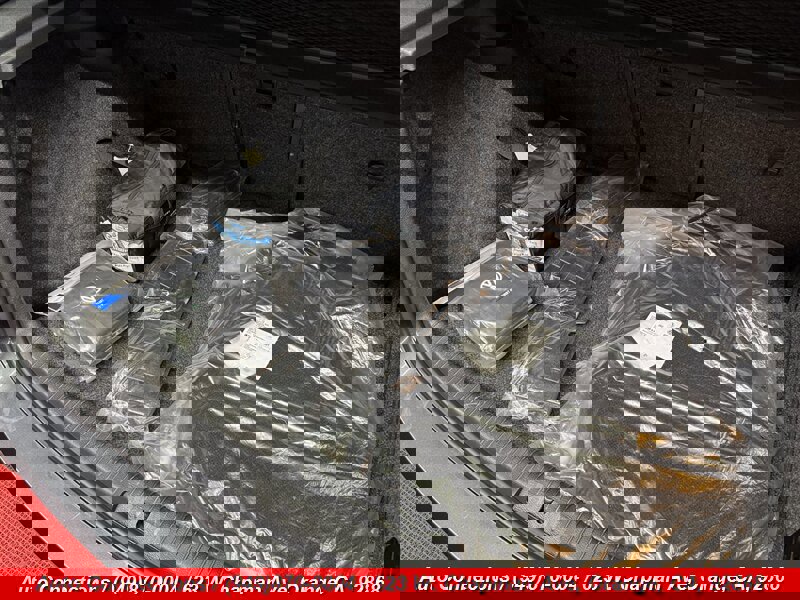 Used 2012 Volkswagen Golf 4-Door image 31