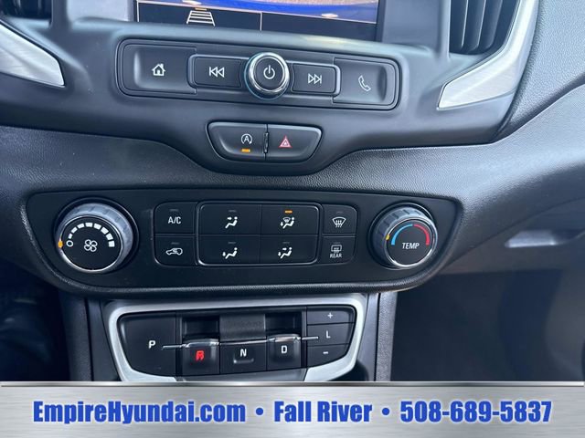 Used 2024 GMC Terrain SLE AWD/4WD image 24