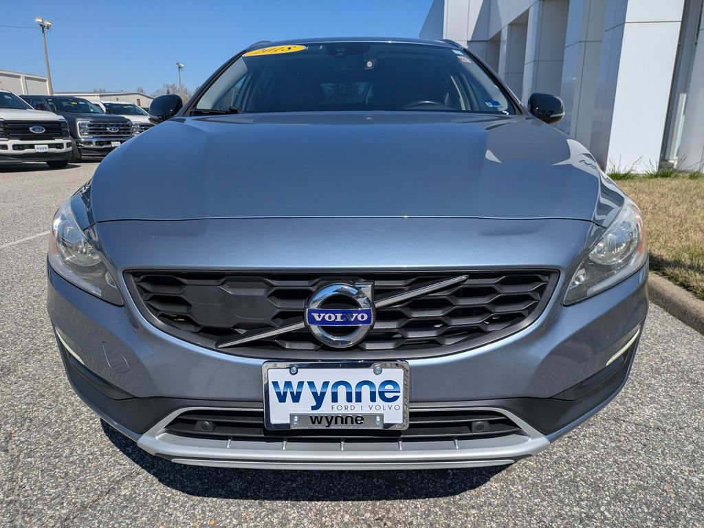 Used 2018 Volvo V60 T5 Cross Country AWD/4WD image 9