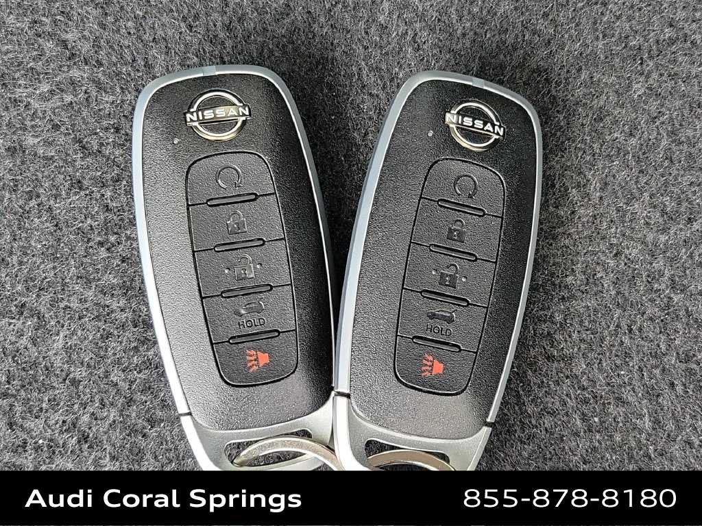 Used 2026 Nissan Pathfinder Platinum FWD image 28