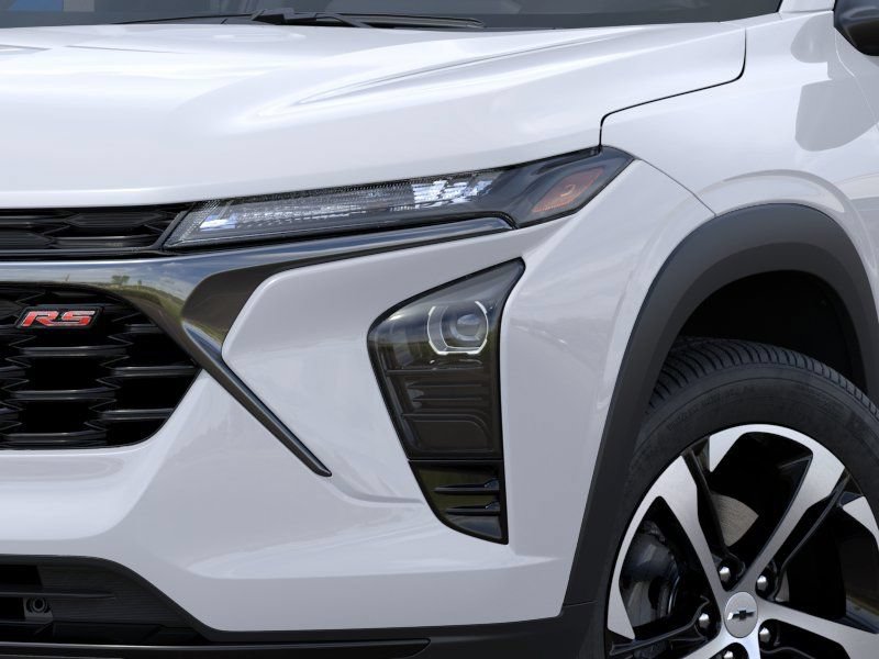 New 2026 Chevrolet Trax RS w/ Sunroof Package FWD image 10