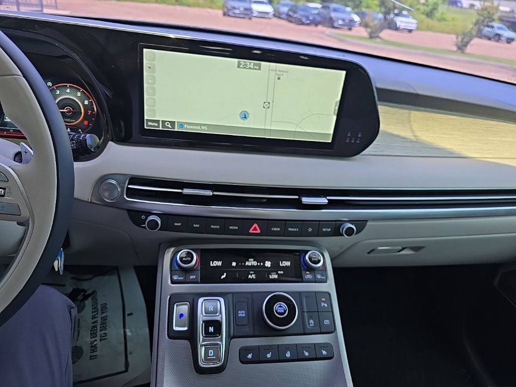 Used 2024 Hyundai Palisade Calligraphy FWD image 14