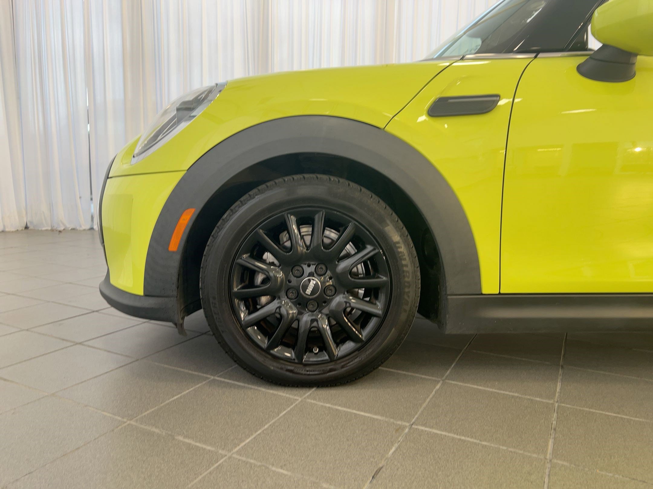 Used 2022 MINI Cooper Convertible image 12