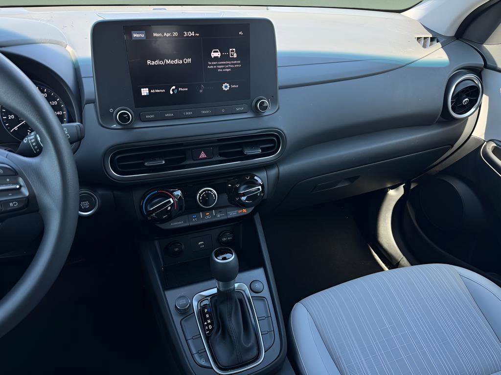Used 2023 Hyundai Kona SEL image 28