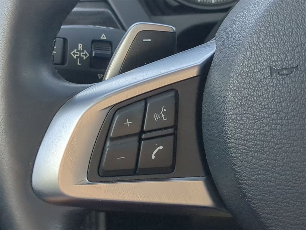 Used 2016 BMW Z4 sDrive28i image 22