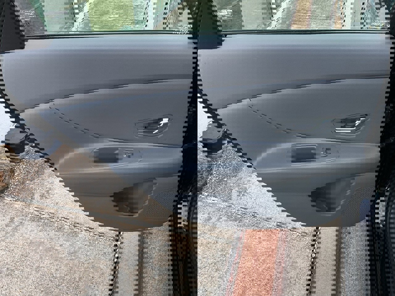 Used 2025 Hyundai Elantra SEL image 16