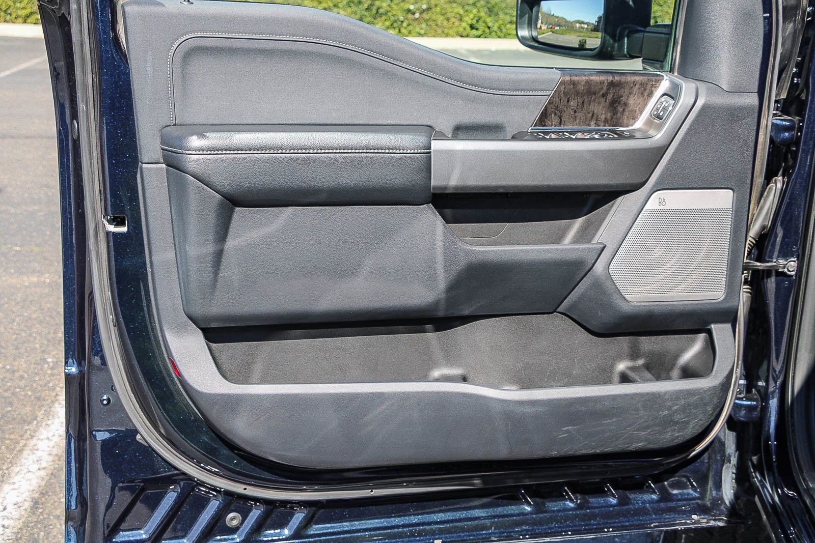 Used 2025 Ford F250 Lariat AWD/4WD image 19
