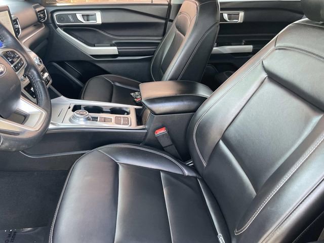 Certified 2022 Ford Explorer XLT w/ Equipment Group 202A image 23