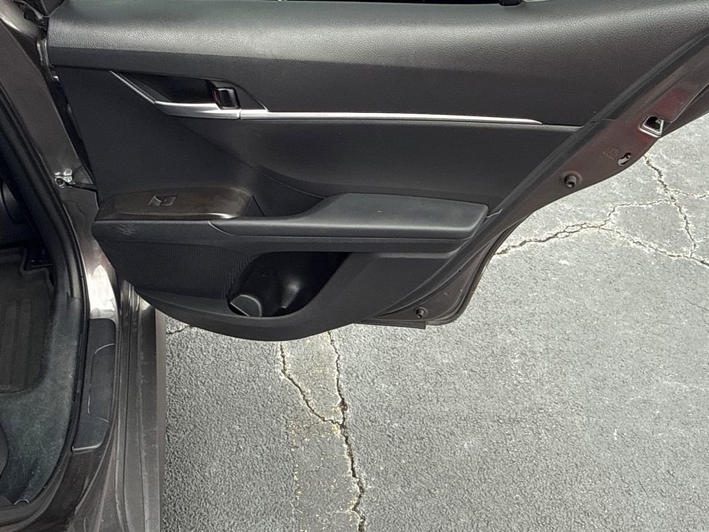 Used 2023 Toyota Camry LE image 16