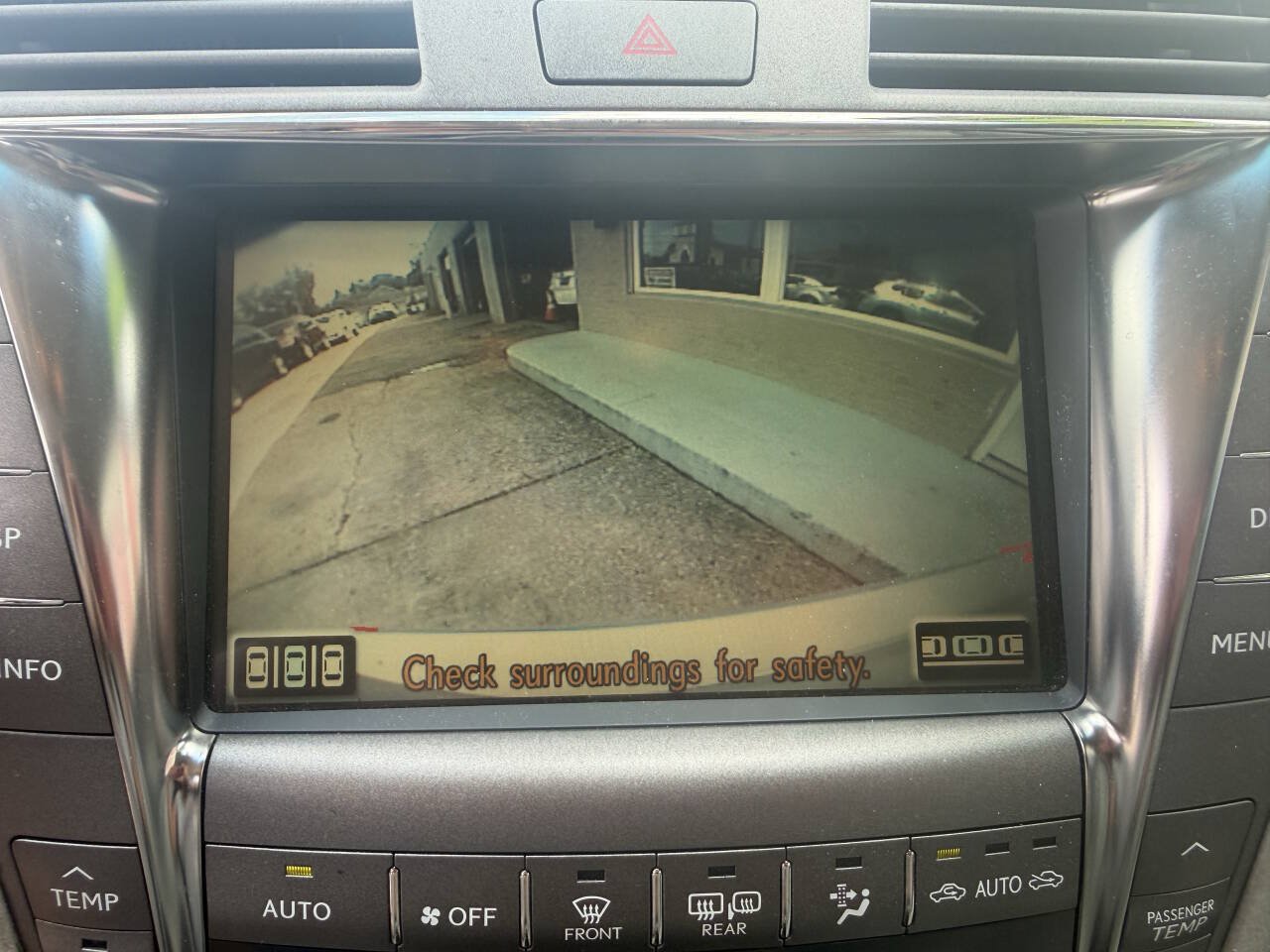 Used 2007 Lexus LS 460 RWD image 22