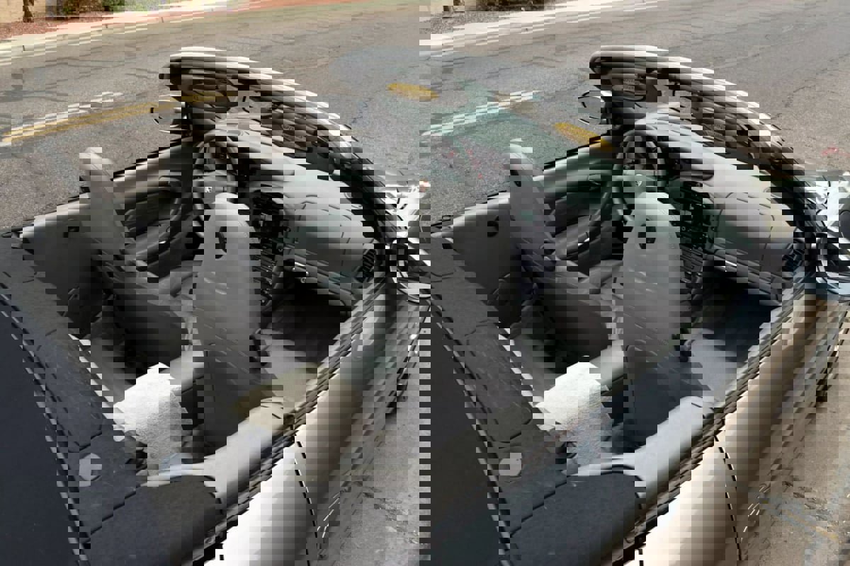 Used 2002 Porsche 911 Cabriolet image 13