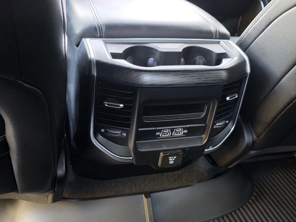 Used 2023 RAM 1500 Laramie AWD/4WD image 12