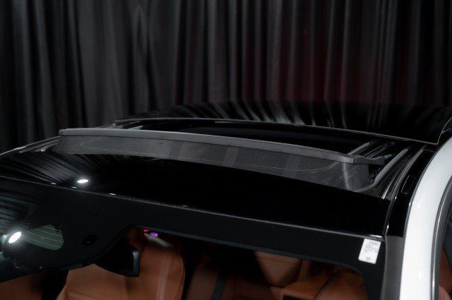 New 2026 Mercedes-Benz C 300 4MATIC Sedan image 9