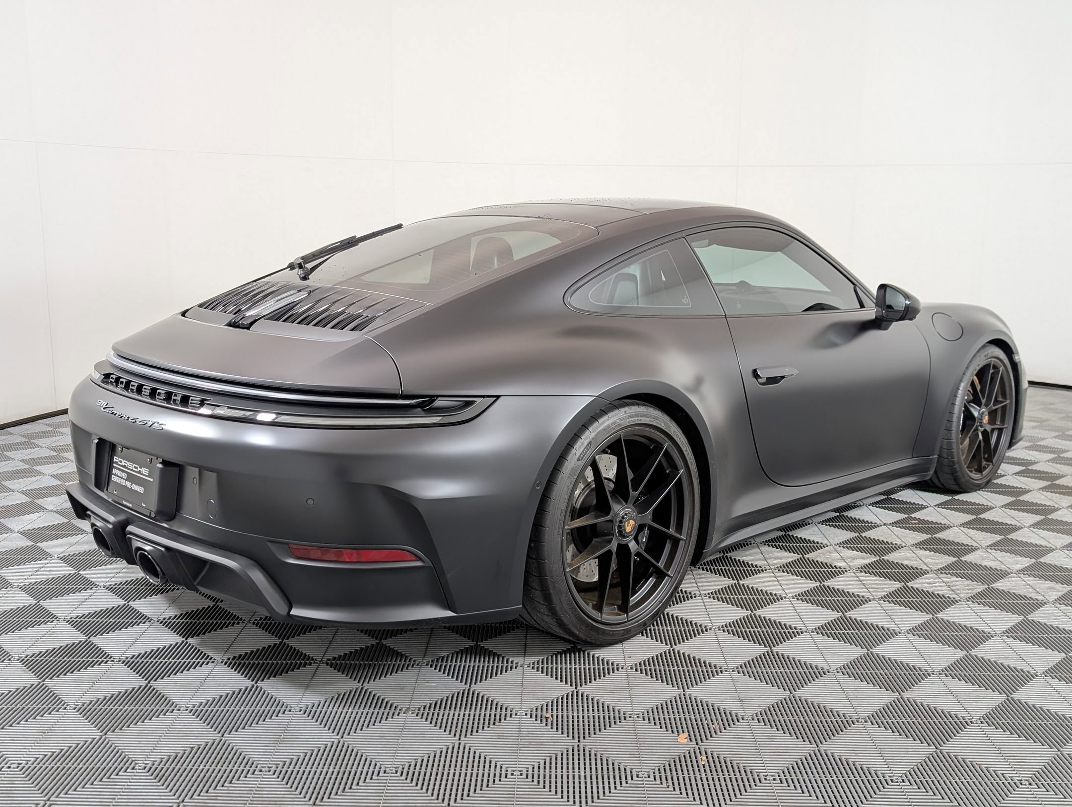 Certified 2025 Porsche 911 Carrera 4 GTS image 10