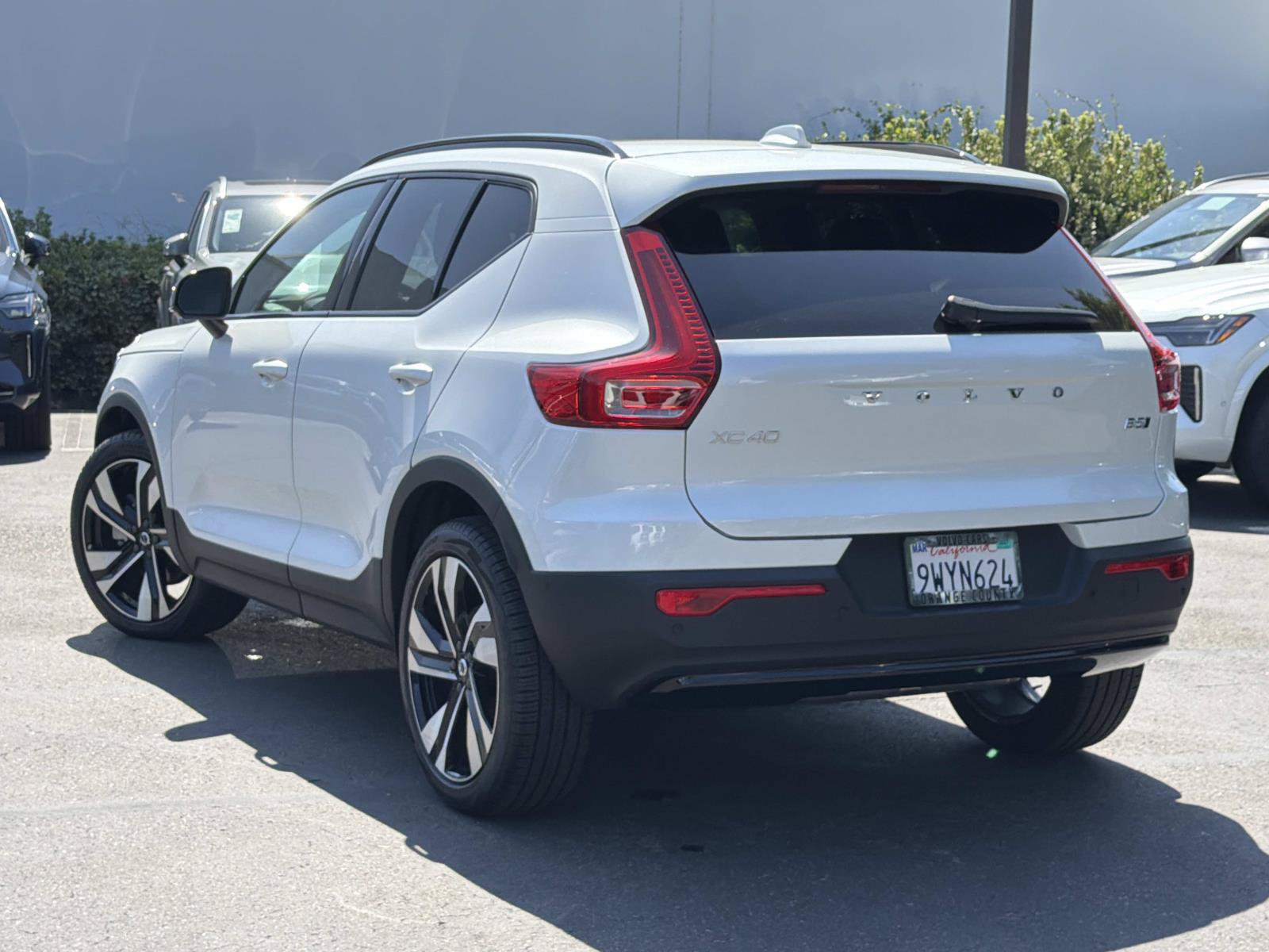 New 2026 Volvo XC40 B5 Ultra w/ Climate Package AWD/4WD image 7