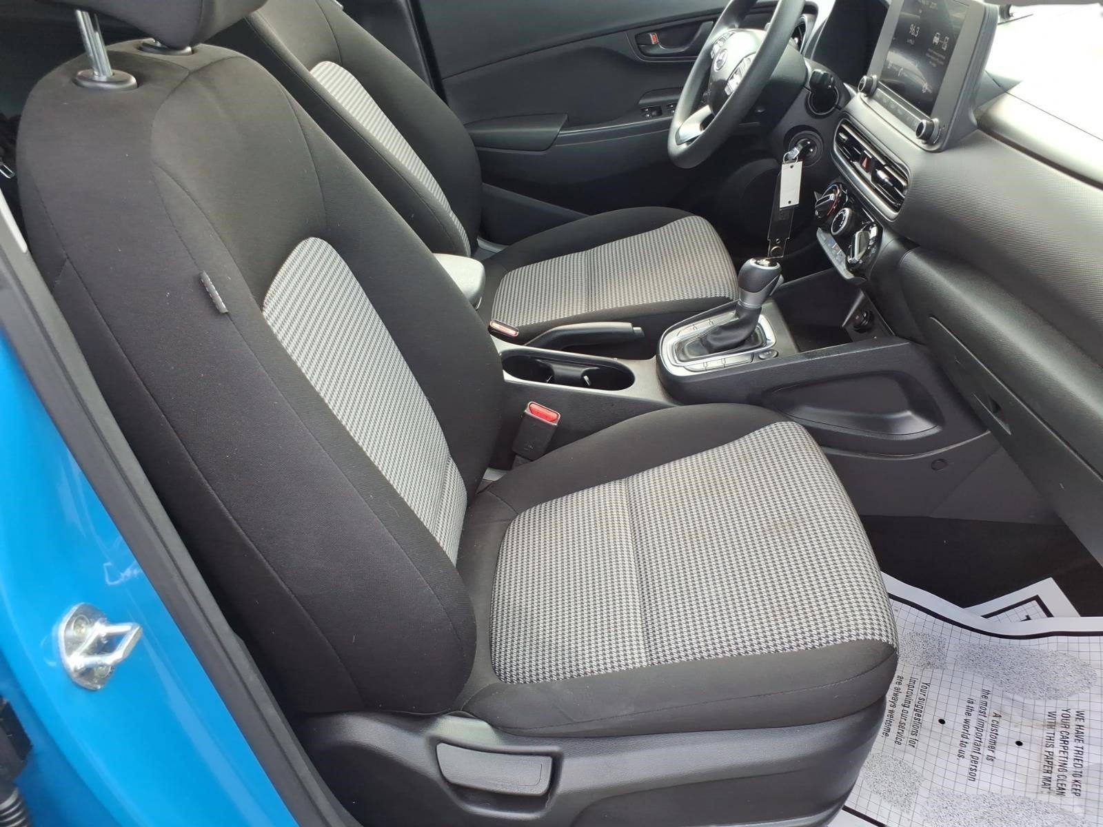 Used 2022 Hyundai Kona SE AWD/4WD image 6