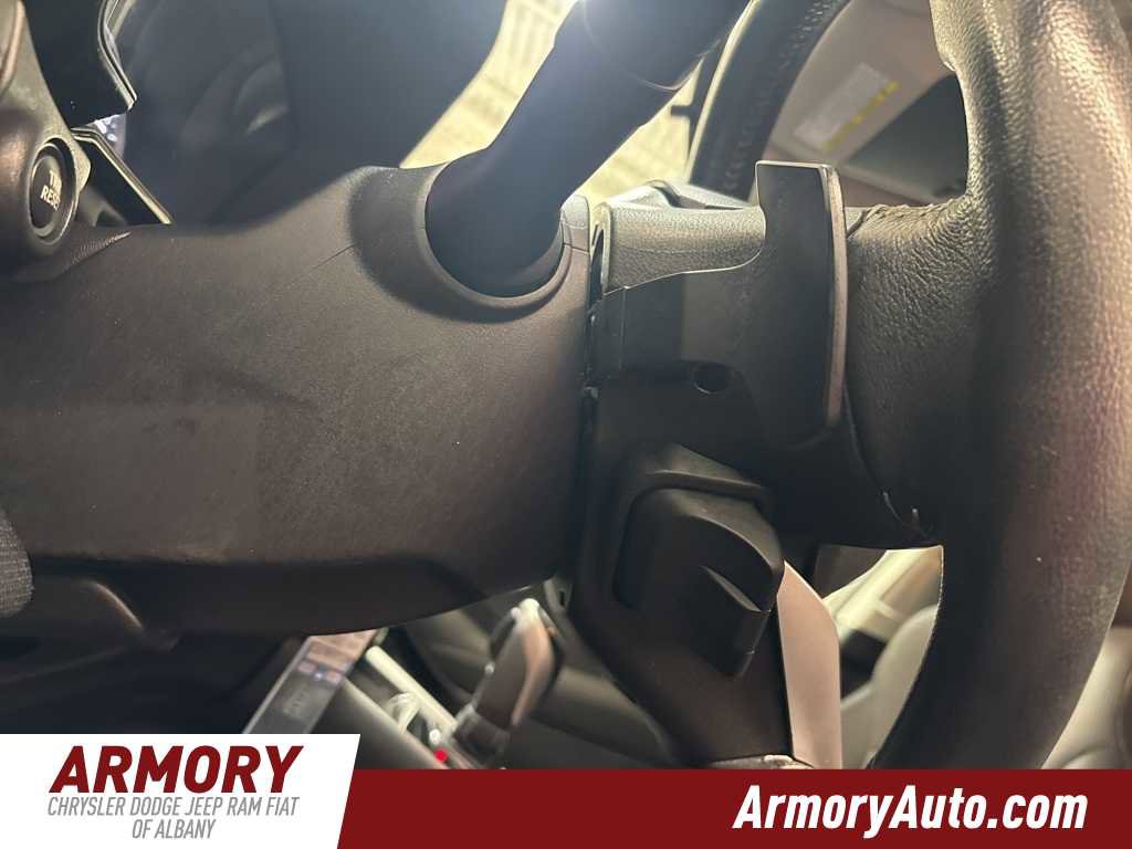 Used 2022 Subaru Outback Premium image 11