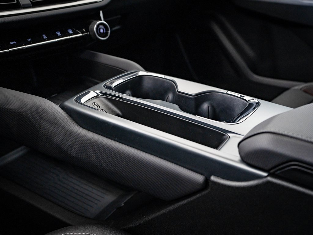 Used 2025 Chevrolet Equinox EV RS image 37