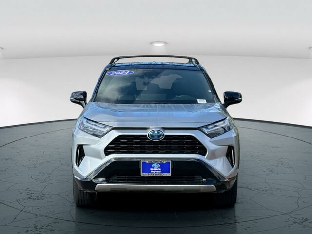Used 2024 Toyota RAV4 XSE w/ Weather Package AWD/4WD image 9