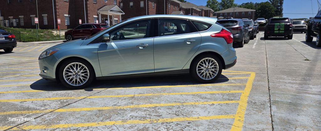 Used 2012 Ford Focus SEL FWD image 8