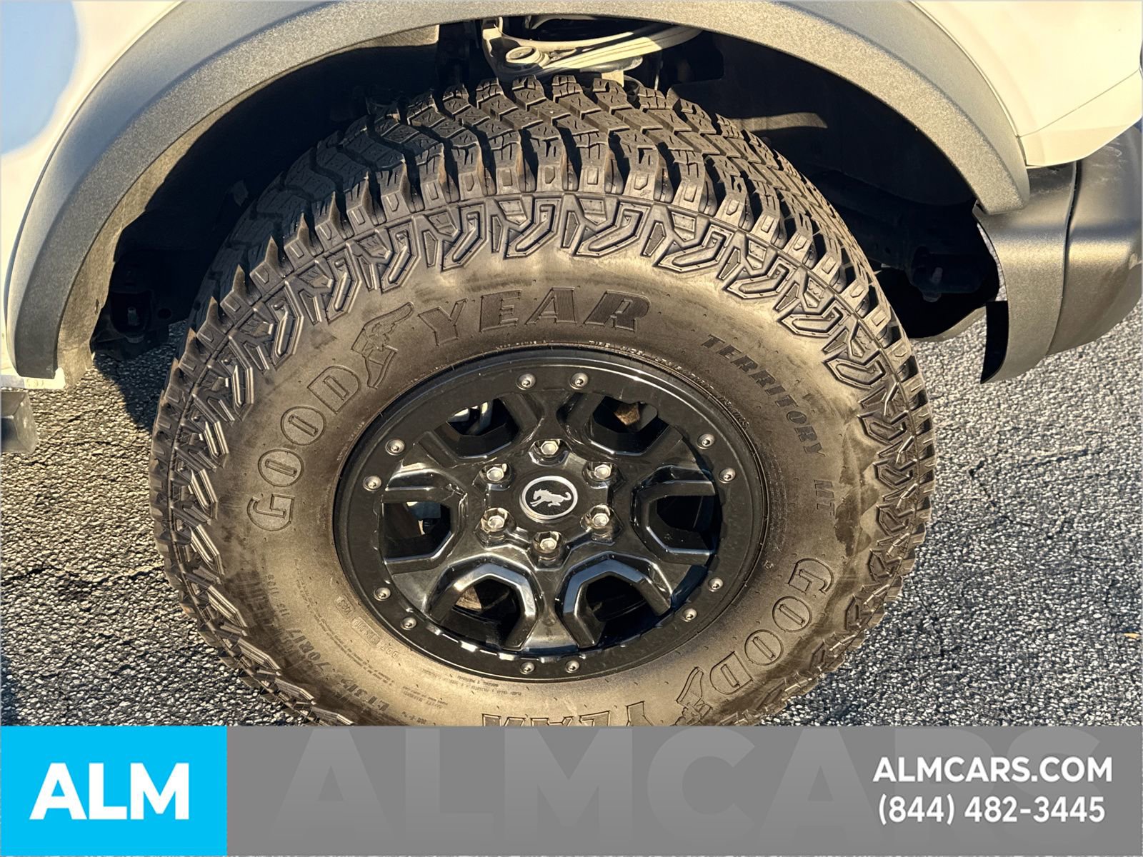 Used 2023 Ford Bronco Wildtrak image 15