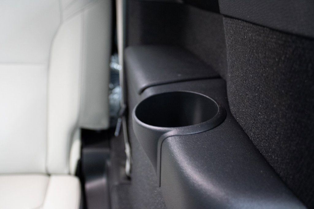 Certified 2025 Volvo XC90 T8 Plus w/ Protection Package Premier image 38