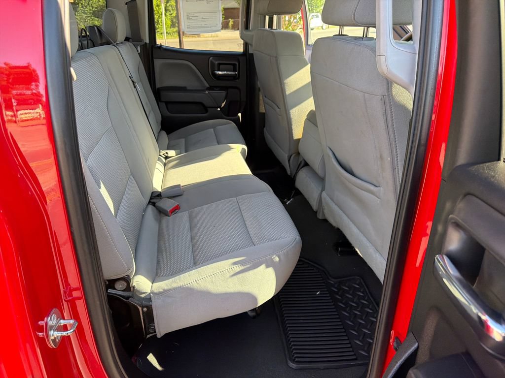 Used 2019 Chevrolet Silverado 1500 Custom w/ Custom Convenience Package AWD/4WD image 39