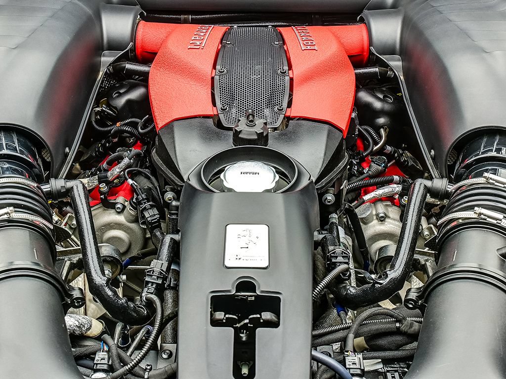 Certified 2020 Ferrari F8 Tributo RWD image 35