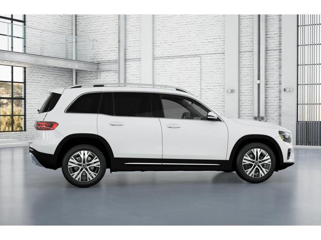 New 2026 Mercedes-Benz GLB 250 4MATIC image 17