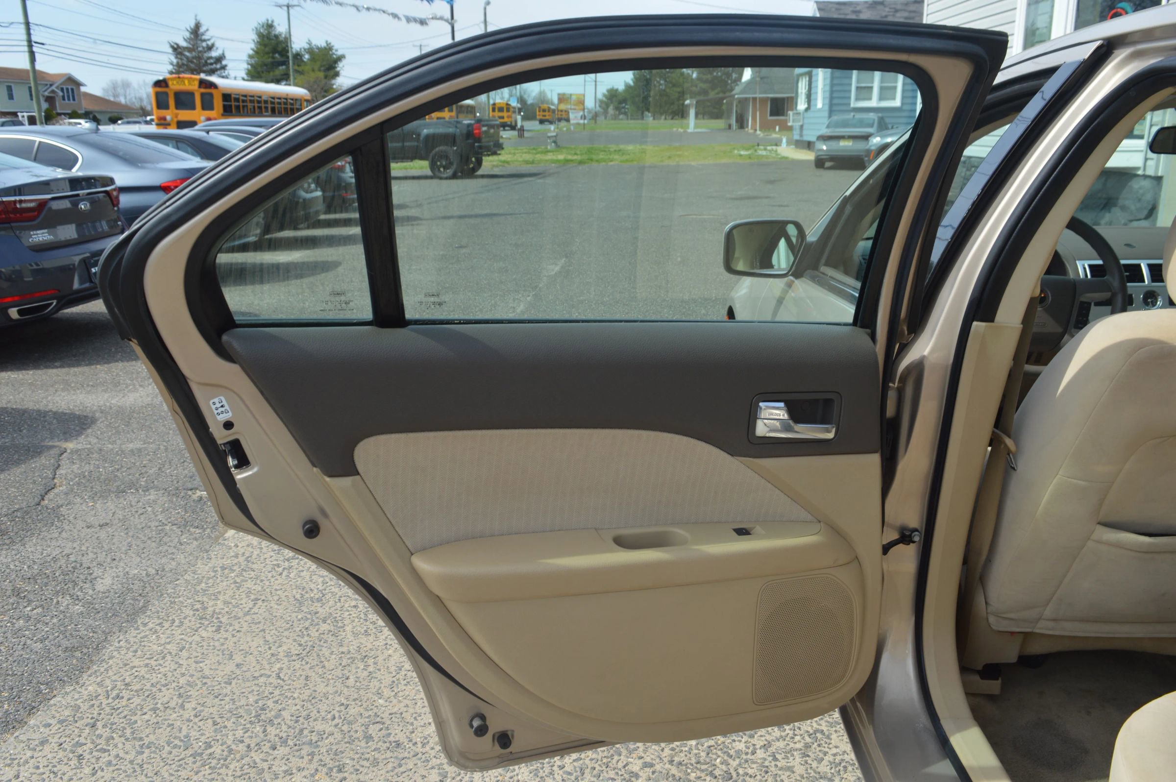 Used 2006 Mercury Milan image 21