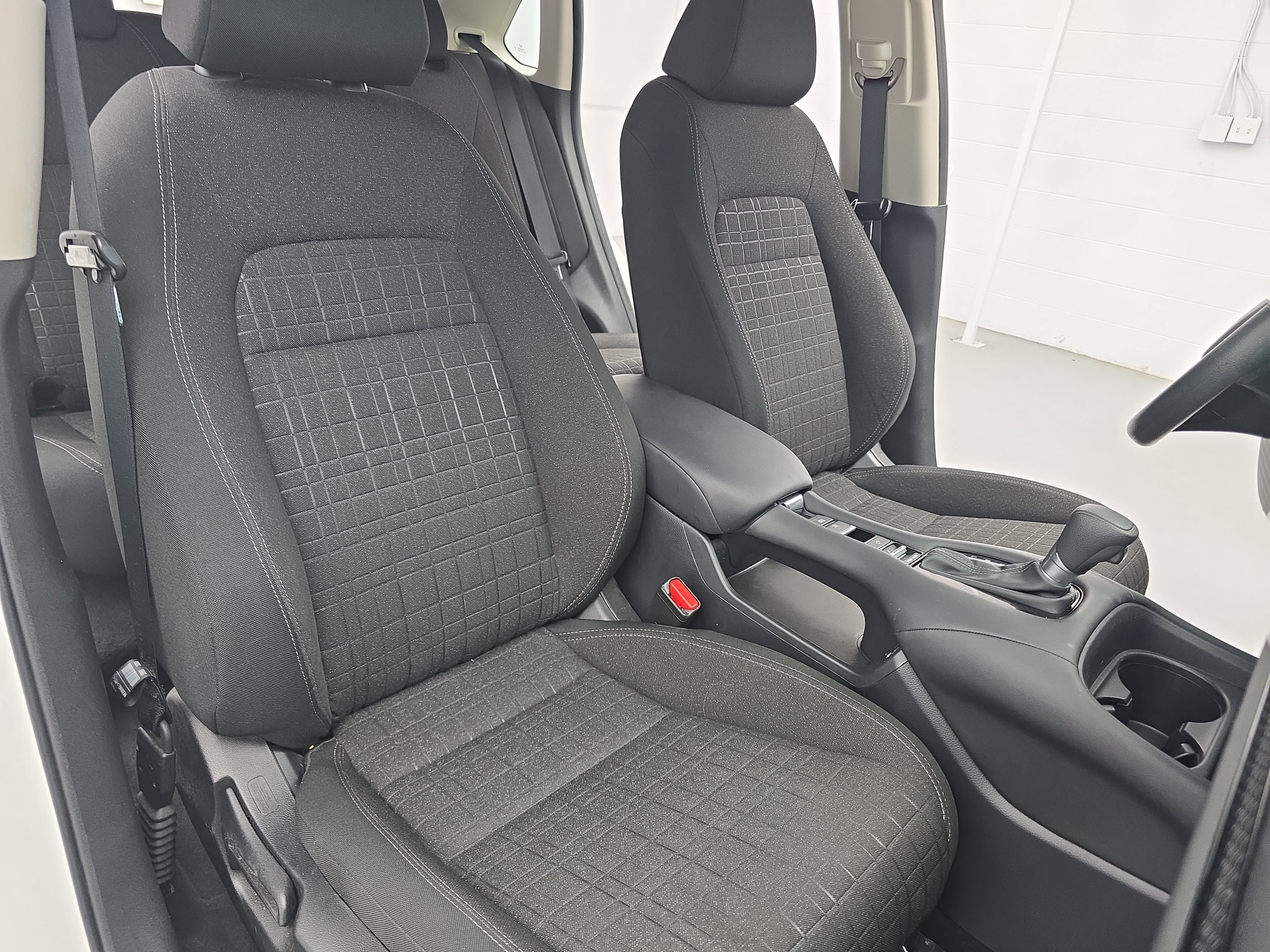 Used 2024 Honda HR-V LX image 10