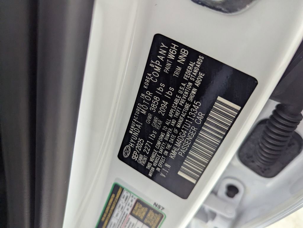 Used 2026 Hyundai Elantra Sport image 28