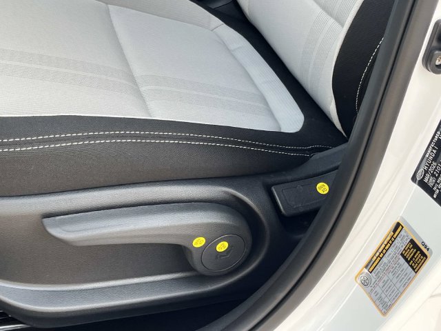 New 2026 Hyundai Venue SEL FWD image 21
