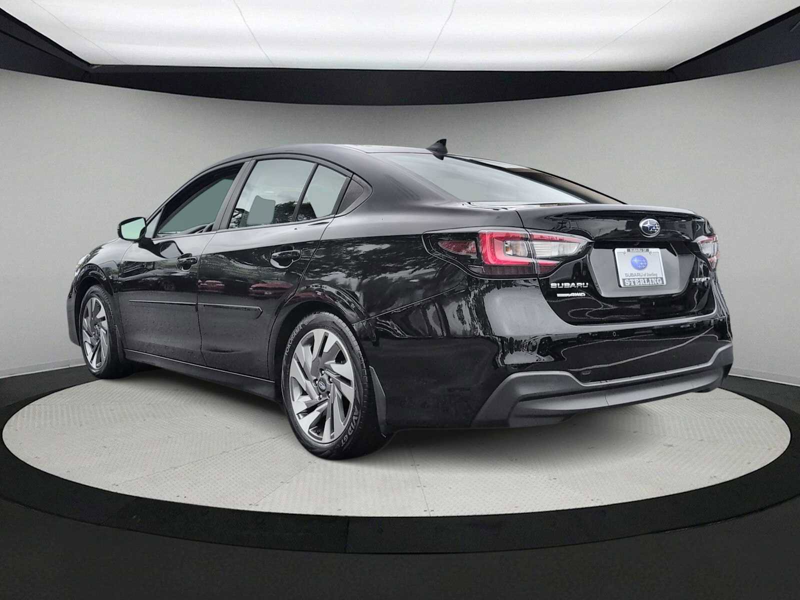 Used 2023 Subaru Legacy Limited AWD/4WD image 6