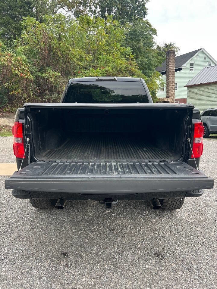 Used 2015 GMC Sierra 1500 Base 4x4 4dr Double Cab 6.5 ft w/ Sierra Convenience Package image 9