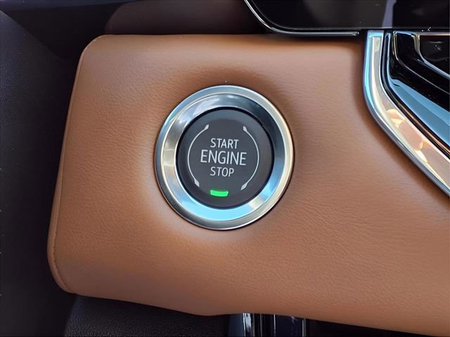 Used 2026 GMC Canyon AT4 w/ Off-Road Front Bumper Package image 20