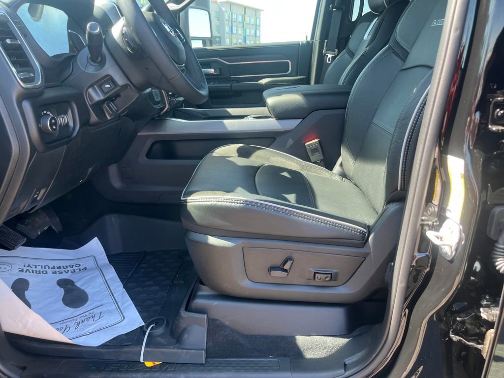 New 2026 RAM 2500 Laramie w/ Night Edition image 28