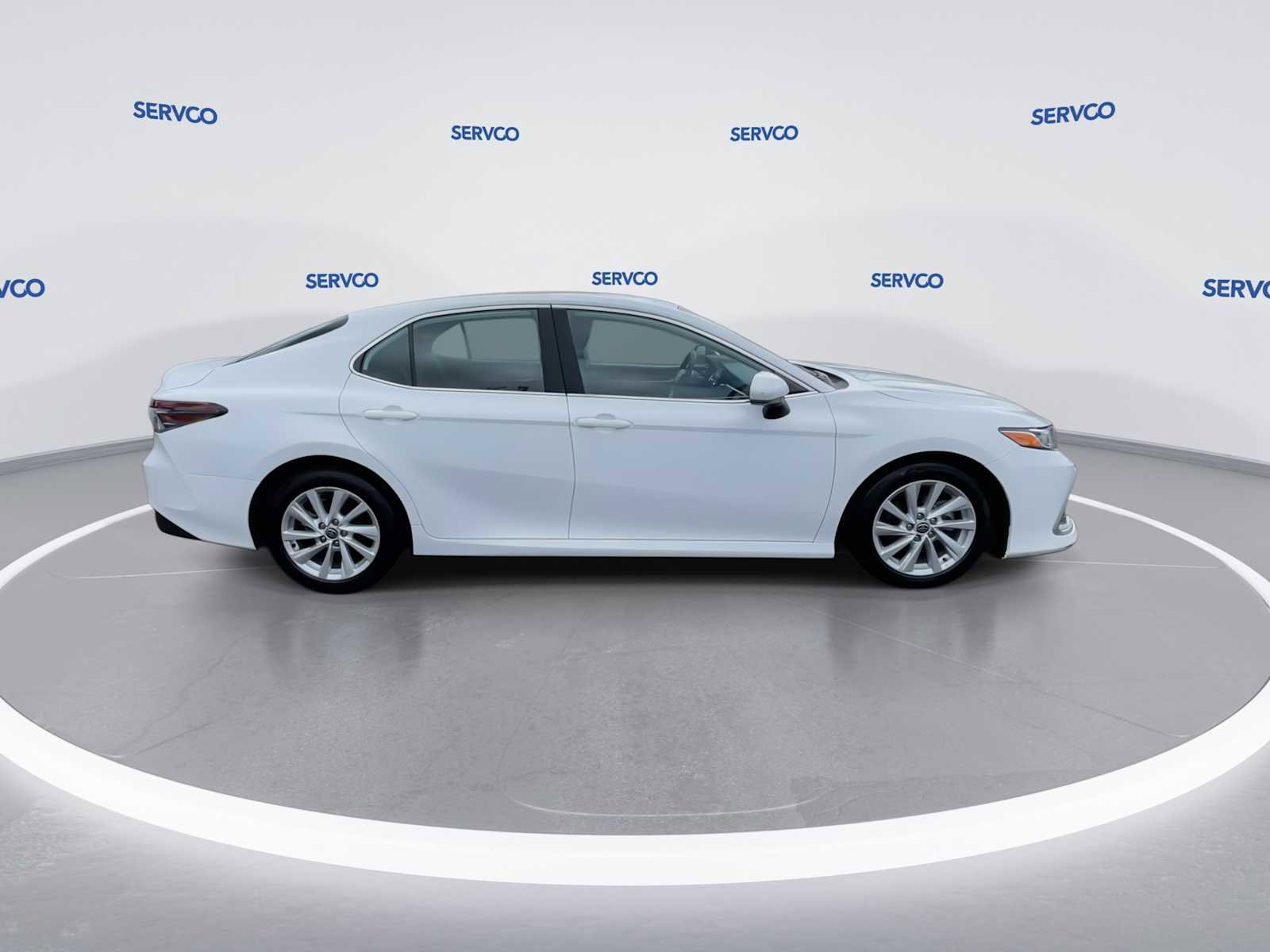 Used 2023 Toyota Camry LE image 10