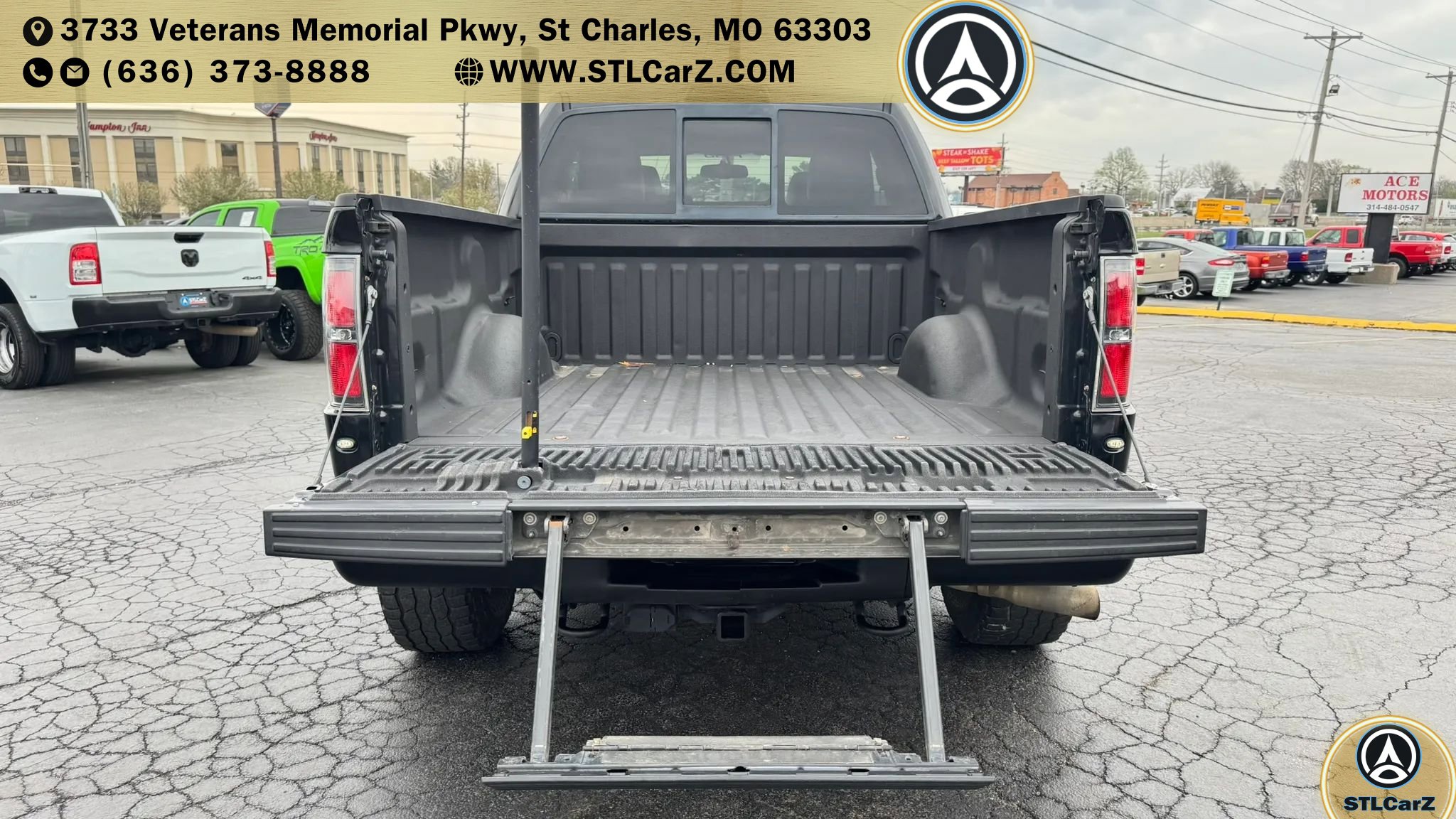 Used 2010 Ford F150 Raptor AWD/4WD image 17