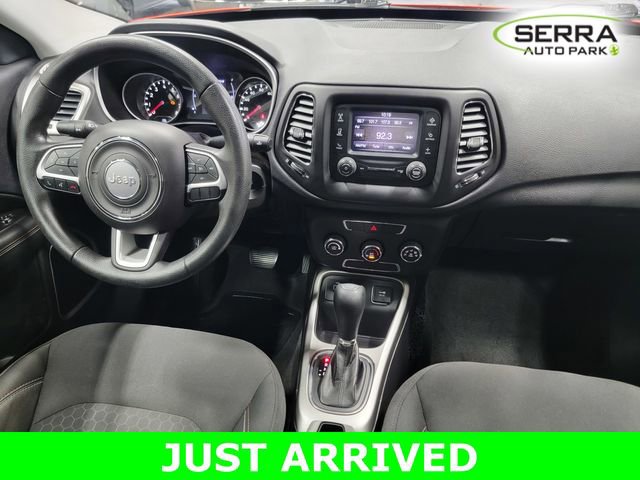 Used 2018 Jeep Compass Sport FWD image 29