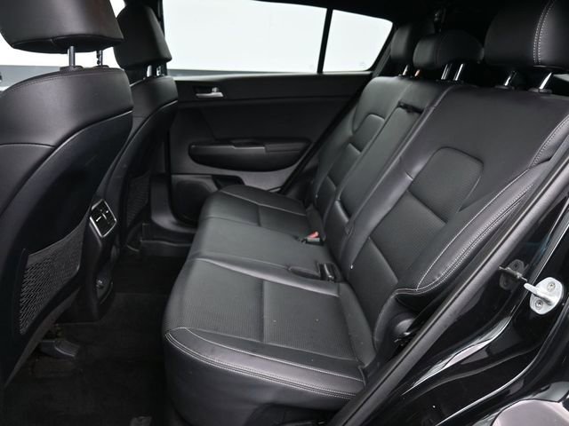 Used 2020 Kia Sportage S image 27