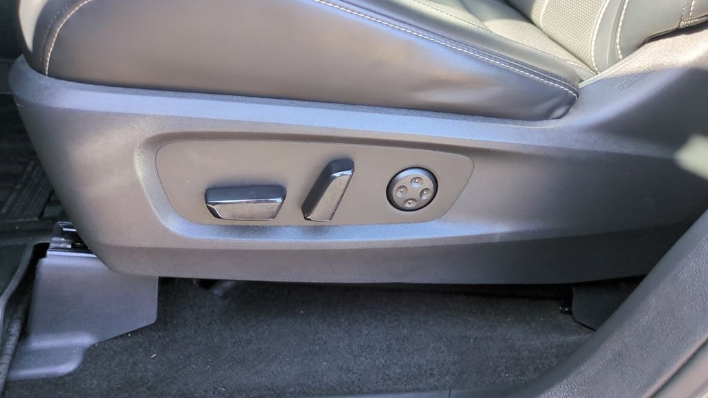 Used 2023 INFINITI QX60 Luxe w/ Cargo Package image 12