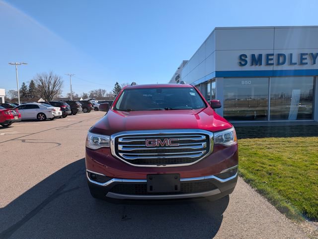 Used 2019 GMC Acadia SLT w/ LPO, Floor Liner Package image 2