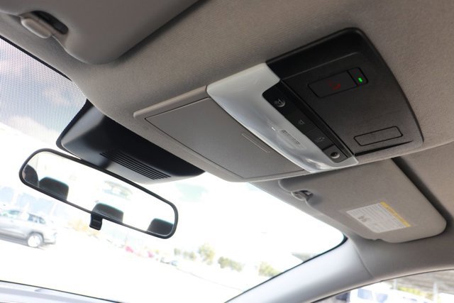 Used 2025 Nissan Sentra SV image 22