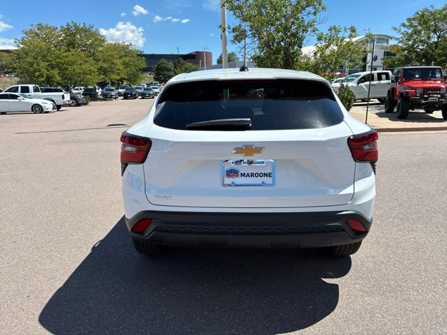 New 2026 Chevrolet Trax LS w/ LS Convenience Package FWD image 17