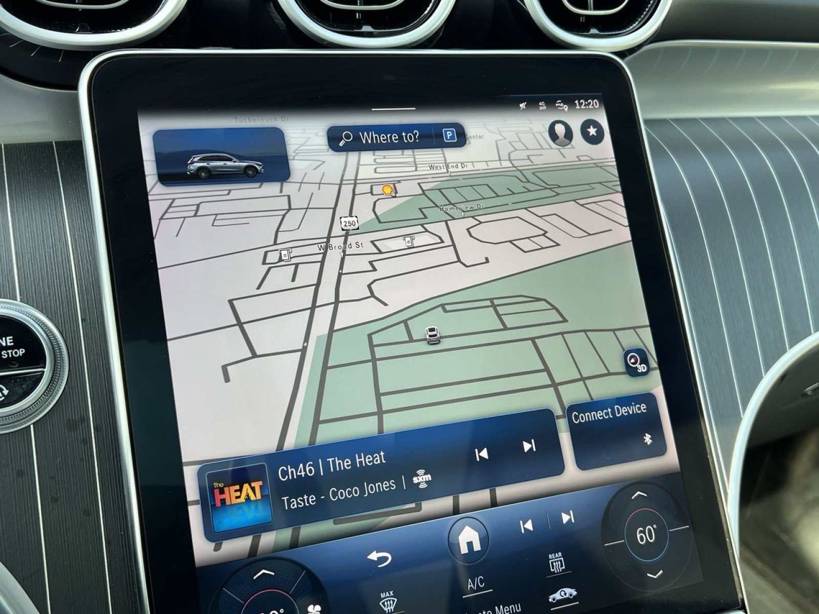 Used 2023 Mercedes-Benz GLC 300 4MATIC image 17